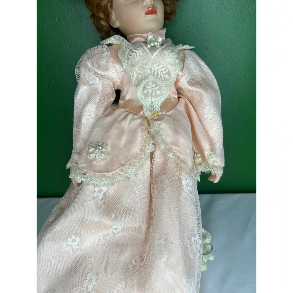 Vintage Porcelain Collector Doll Peach Lace Victorian Dress Auburn Hair Green